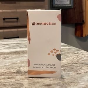 Glossmedics hair removal device